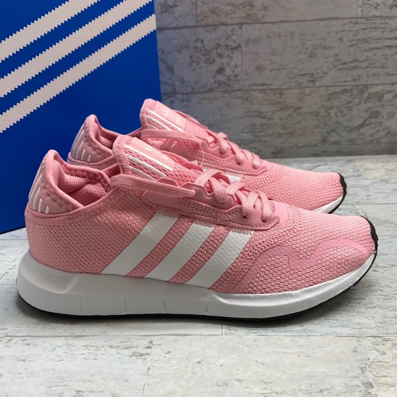 adidas Shoes - Adidas Swift Run running shoes